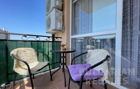 Modern and comfortable apartment with pool view - Photo 10